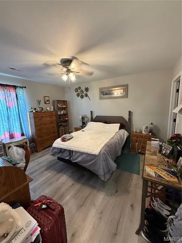 115 Holmes, Fredericktown, MO 63645