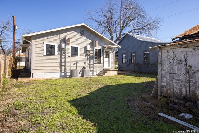 911 mesquite, San Antonio, TX 78202