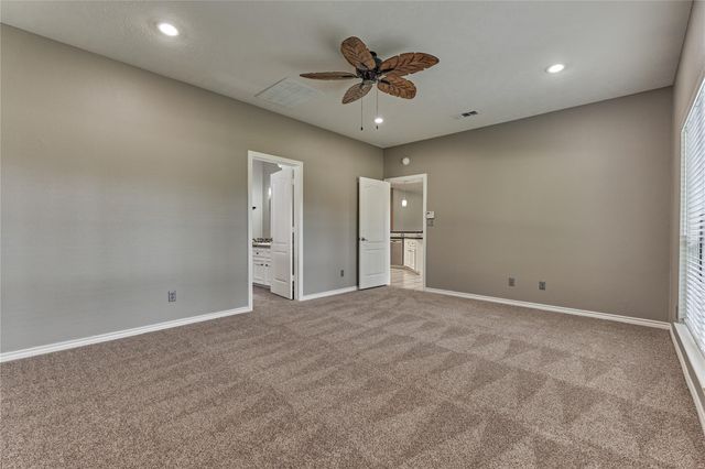 13707 Fountainview Drive, Montgomery, TX 77356