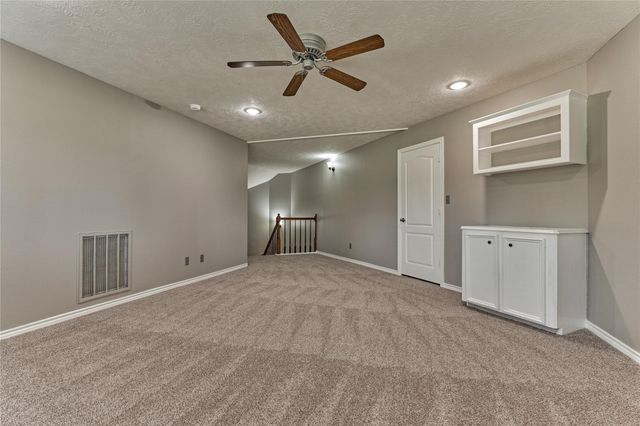 13707 Fountainview Drive, Montgomery, TX 77356
