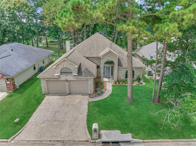 13707 Fountainview Drive, Montgomery, TX 77356