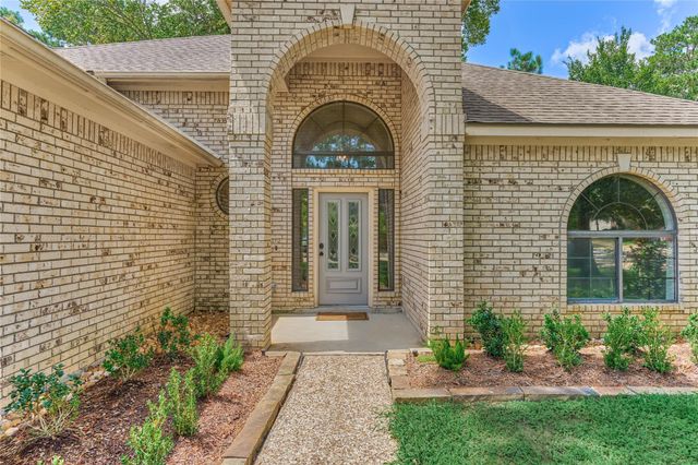 13707 Fountainview Drive, Montgomery, TX 77356
