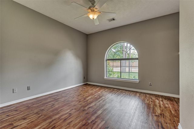 13707 Fountainview Drive, Montgomery, TX 77356