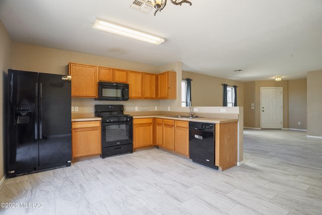 5596 S Monrovia Avenue, Tucson, AZ 85706