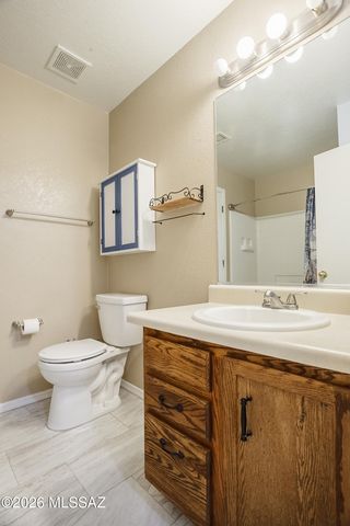 5596 S Monrovia Avenue, Tucson, AZ 85706