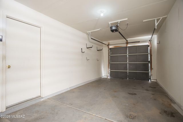 5596 S Monrovia Avenue, Tucson, AZ 85706