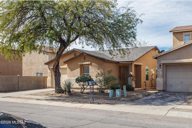 5596 S Monrovia Avenue, Tucson, AZ 85706