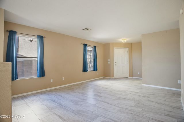 5596 S Monrovia Avenue, Tucson, AZ 85706