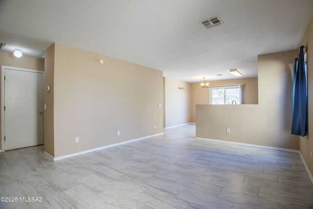 5596 S Monrovia Avenue, Tucson, AZ 85706