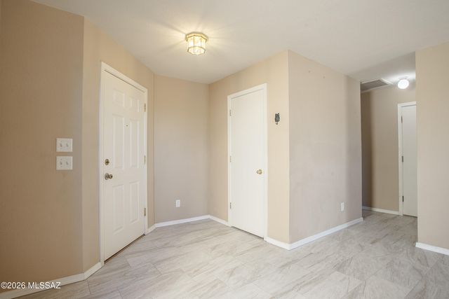 5596 S Monrovia Avenue, Tucson, AZ 85706