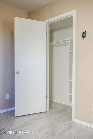 5596 S Monrovia Avenue, Tucson, AZ 85706