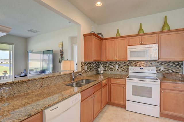 1420 Dittmer Circle SE, Palm Bay, FL 32909