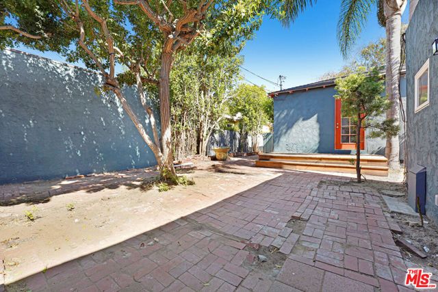 5129 Overland Avenue, Culver City, CA 90230