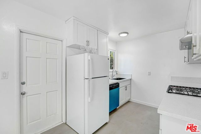 5129 Overland Avenue, Culver City, CA 90230