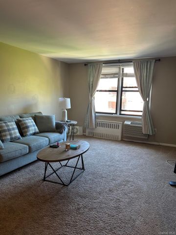 70 Barker Street 609, Mount Kisco, NY 10549