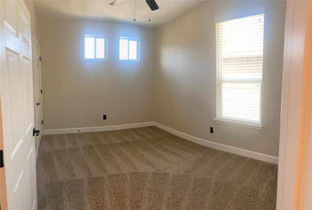 62 Woodland Hills Drive D, Conroe, TX 77303