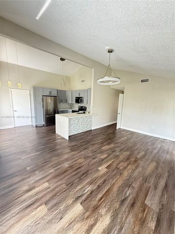 8419 Garden Gate Pl, Boca Raton, FL 33433