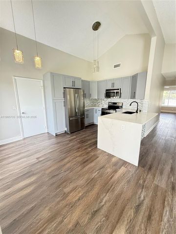 8419 Garden Gate Pl, Boca Raton, FL 33433