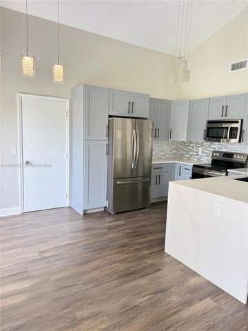 8419 Garden Gate Pl, Boca Raton, FL 33433