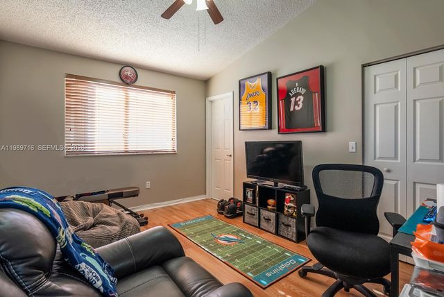 2203 SE 23rd Ter 2203, Homestead, FL 33035