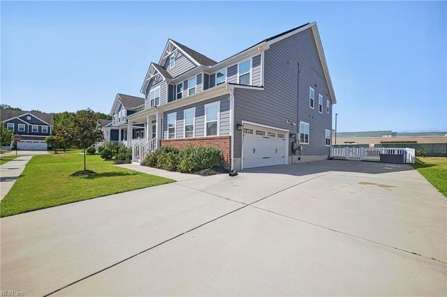 732 Colonel Byrd ST, Chesapeake, VA 23323