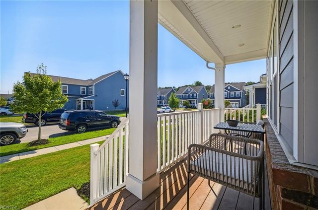 732 Colonel Byrd ST, Chesapeake, VA 23323