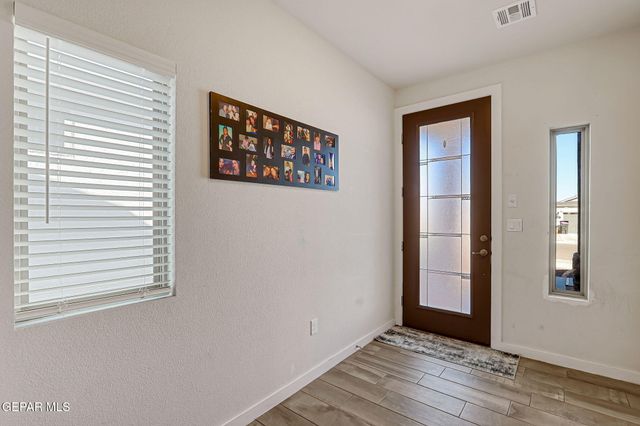 12622 ZOLLINGER Avenue, El Paso, TX 79928