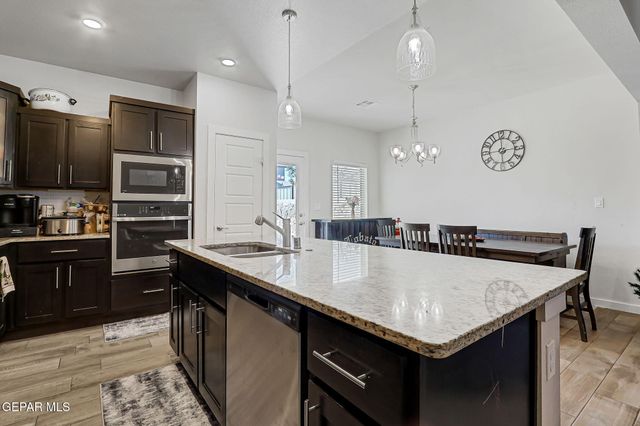 12622 ZOLLINGER Avenue, El Paso, TX 79928