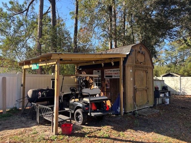 517 Lazy Lane, Blackshear, GA 31516