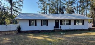 517 Lazy Lane, Blackshear, GA 31516