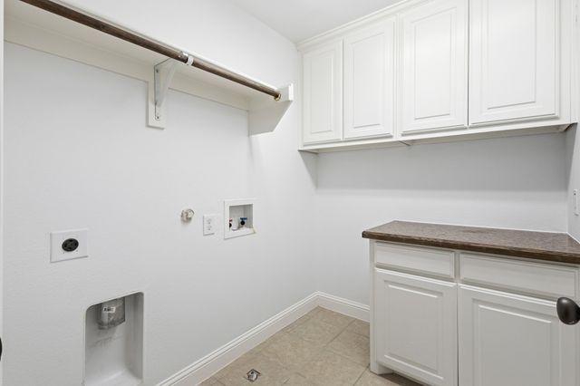 8401 Foothill Drive, Plano, TX 75024