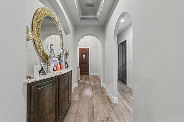 4787 W Fork Boulevard, Conroe, TX 77304
