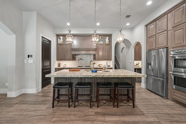 4787 W Fork Boulevard, Conroe, TX 77304