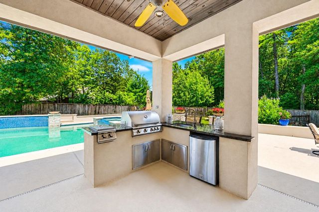 4787 W Fork Boulevard, Conroe, TX 77304