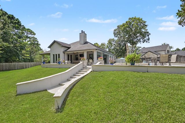 4787 W Fork Boulevard, Conroe, TX 77304