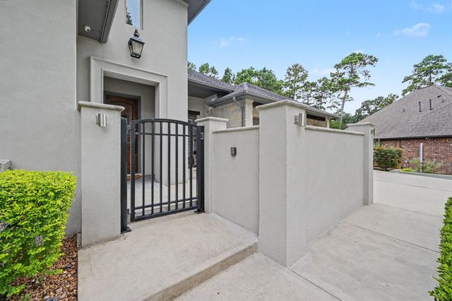 4787 W Fork Boulevard, Conroe, TX 77304
