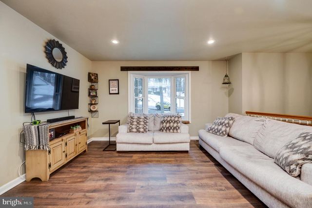 107 GREENWOOD DR, Temple, PA 19560