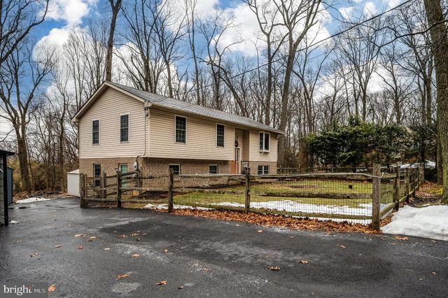 107 GREENWOOD DR, Temple, PA 19560