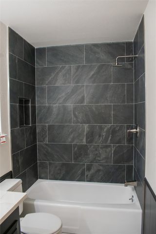 2808 Peachtree Lane, Pantego, TX 76013