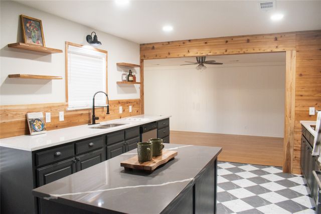 2808 Peachtree Lane, Pantego, TX 76013