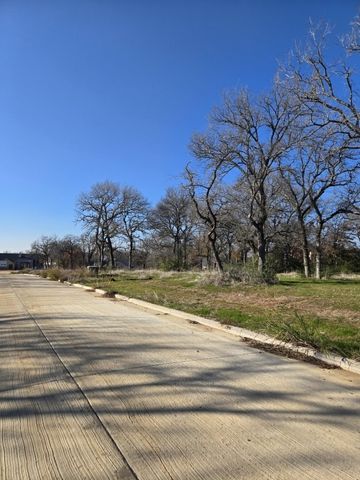 322 Arbor Cove Lane, Oak Point, TX 75068