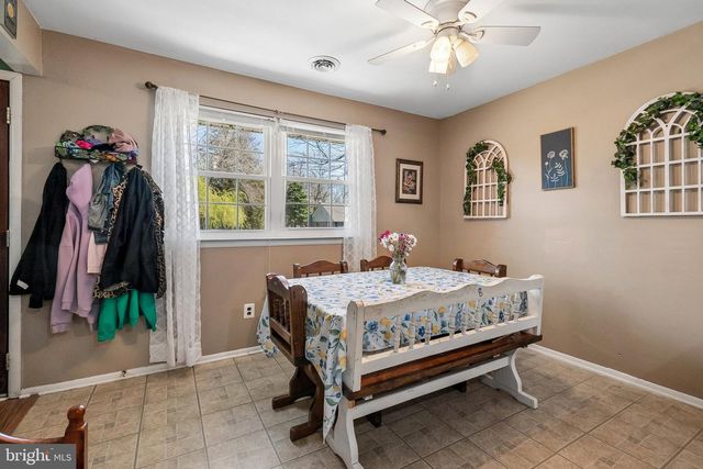 1564 DIVISION ST, West Deptford, NJ 08086