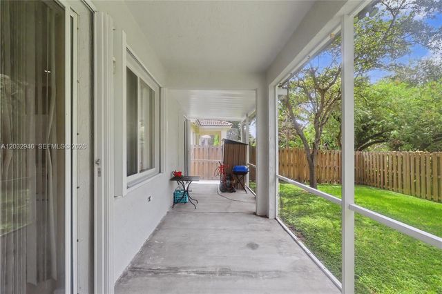 3090 SE 7th Pl, Homestead, FL 33033