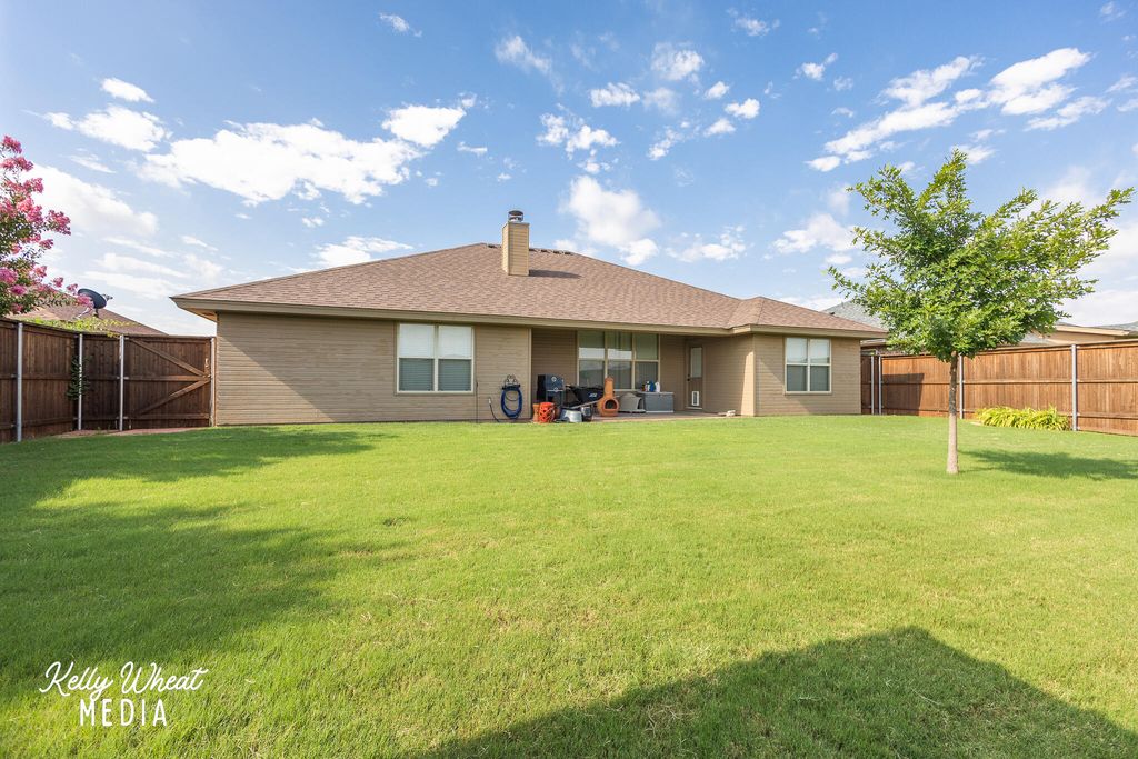 Image 27 of property listing at 5710 Willeke Drive, San Angelo, TX 76904