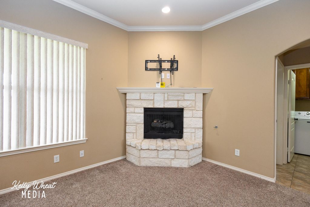 Image 7 of property listing at 5710 Willeke Drive, San Angelo, TX 76904