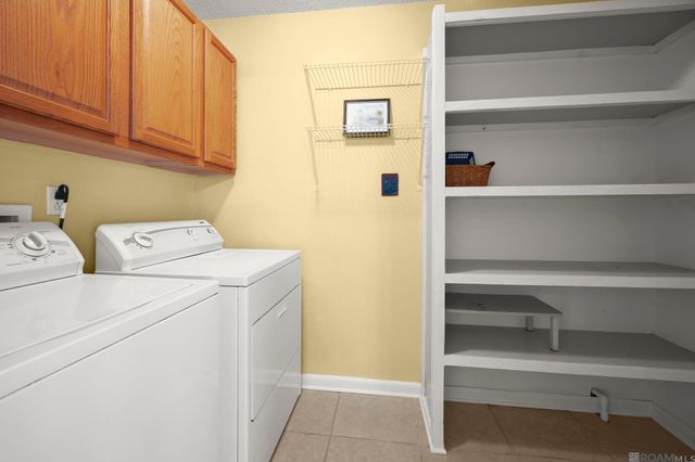 26903 Jill Rd, Holden, LA 70744