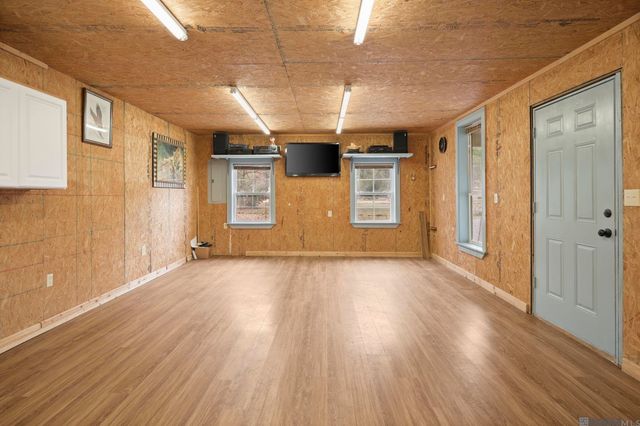 26903 Jill Rd, Holden, LA 70744