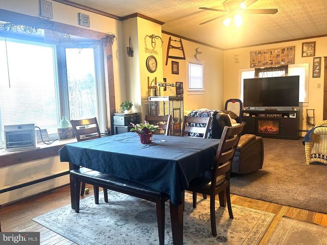 409-411 COAL ST, Tuscarora, PA 17982