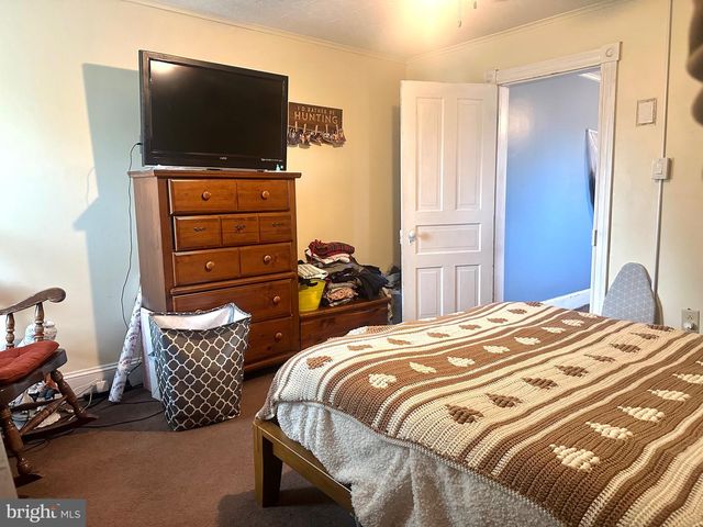 409-411 COAL ST, Tuscarora, PA 17982