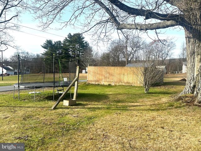 409-411 COAL ST, Tuscarora, PA 17982